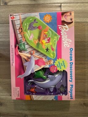 Barbie Ocean Discovery Playset with Green Inflatable & Purple Dolphin (1999)